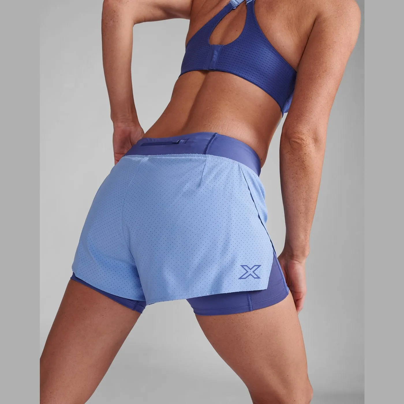 2XU Aero 2-in-1 4 Inch Short Women