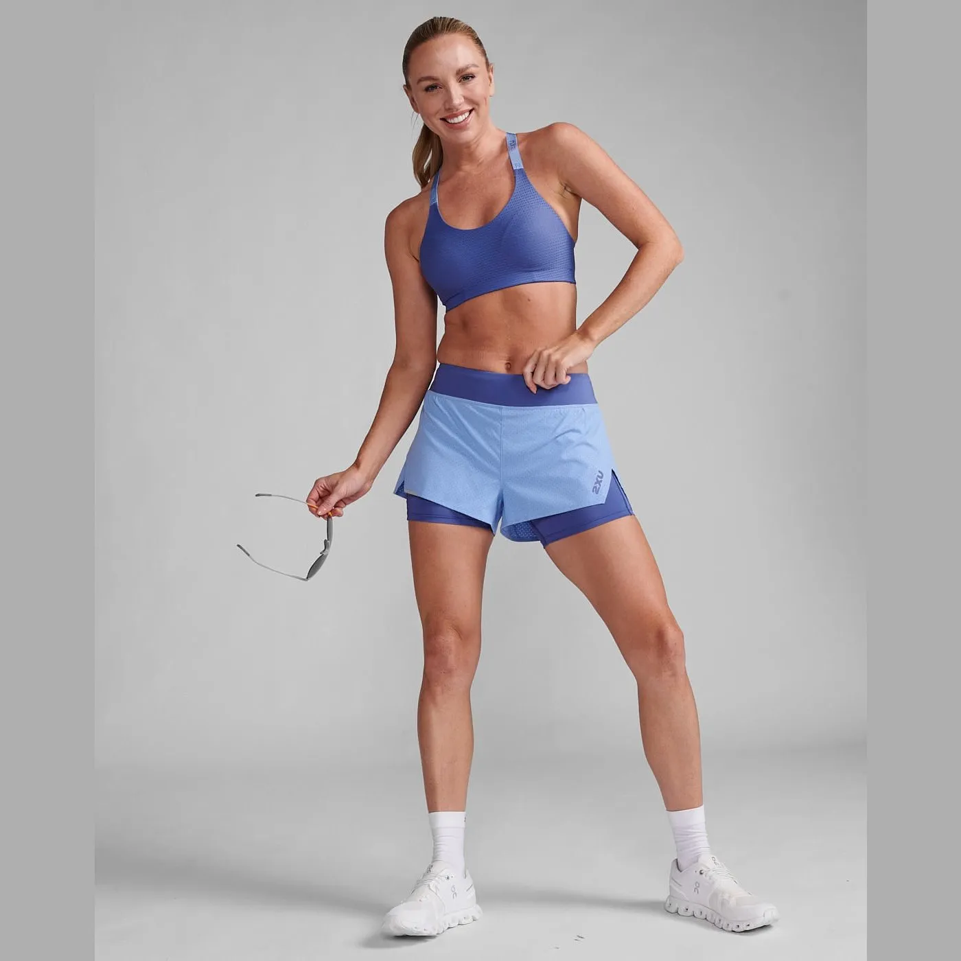 2XU Aero 2-in-1 4 Inch Short Women