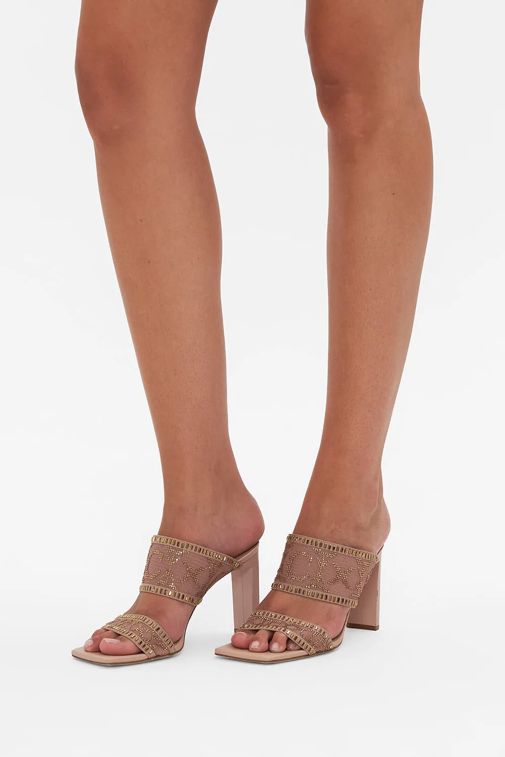 ALEXIA SLIM BLOCK HEEL MULE SOLID NUDE