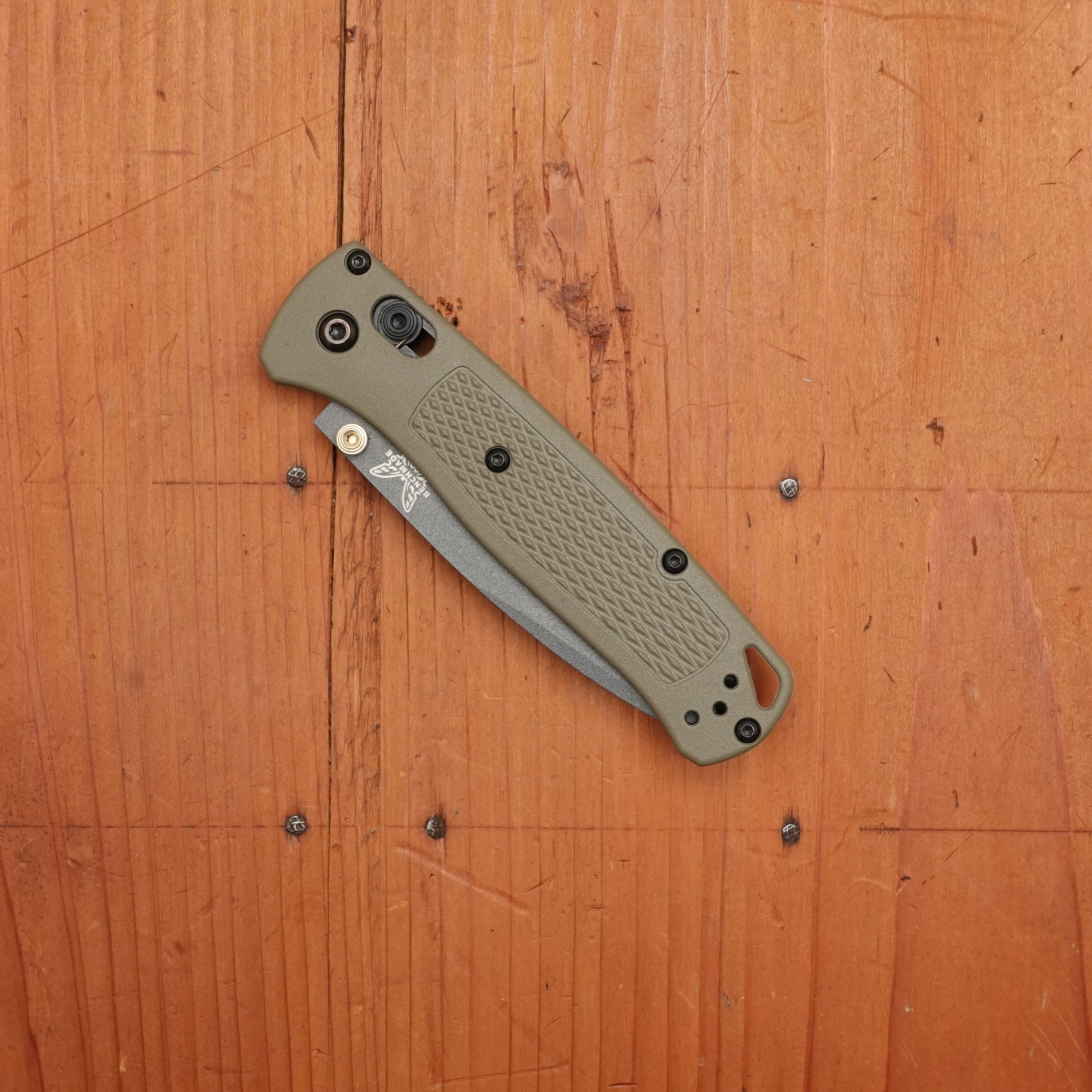 Benchmade 535GRY-1 Bugout Drop Point CPM-S30V AXIS Lock Ranger Green Grivory Handle