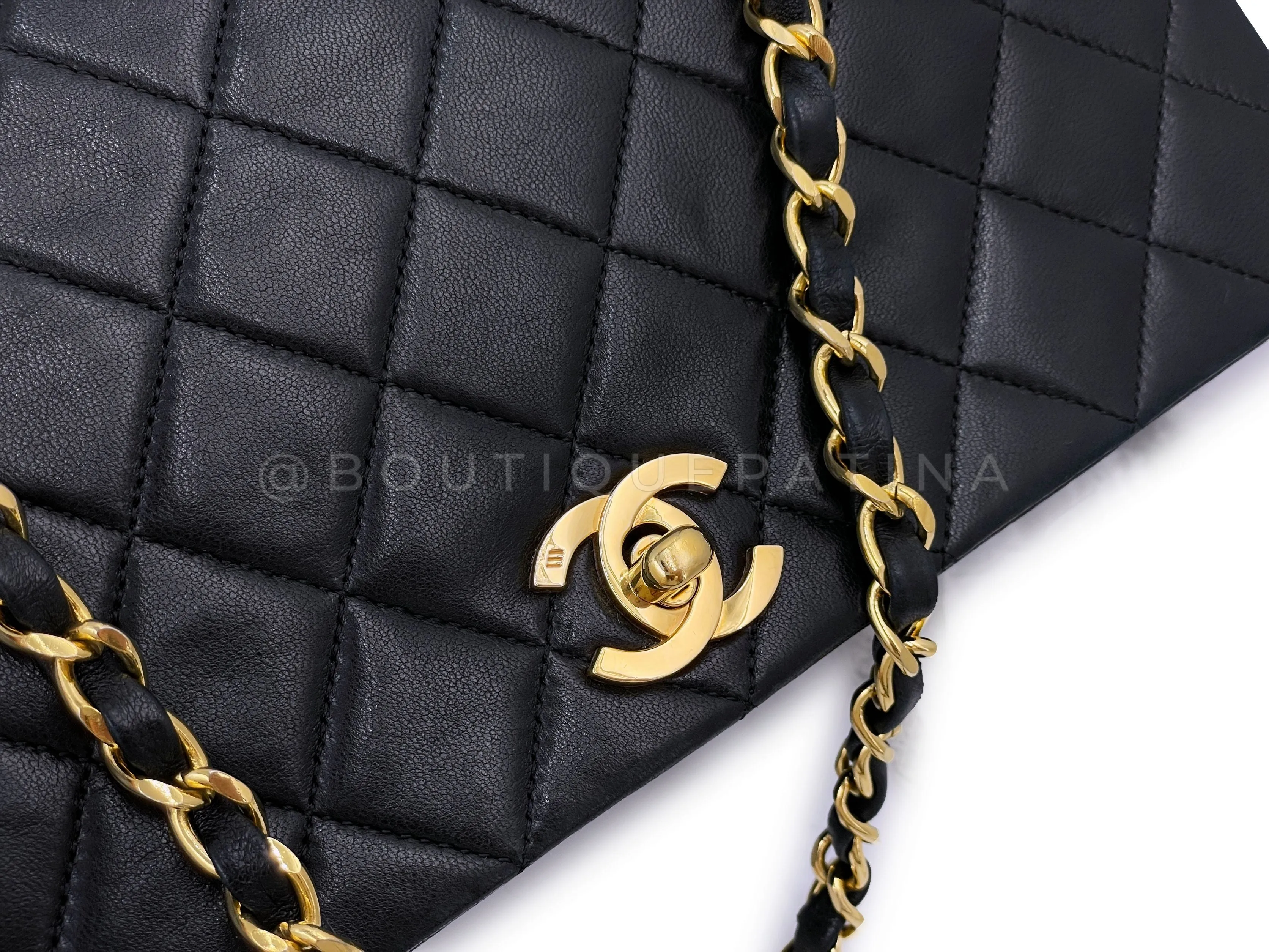 Chanel 1991 Vintage Black Medium Full Flap Bag 24k GHW Lambskin