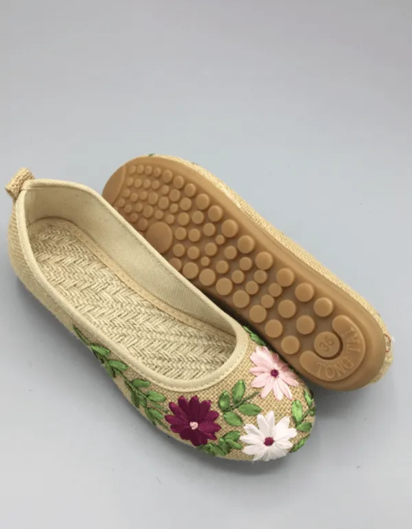 Ethnic Style Embroidered Linen Shoes