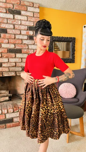 Pippa- The essential pin-up skirt in Leopard