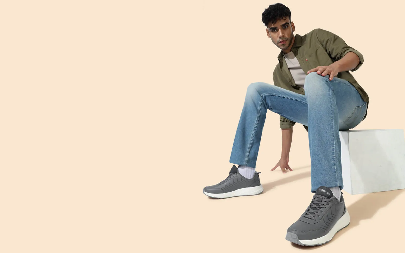 Preppy Kicks : Grey