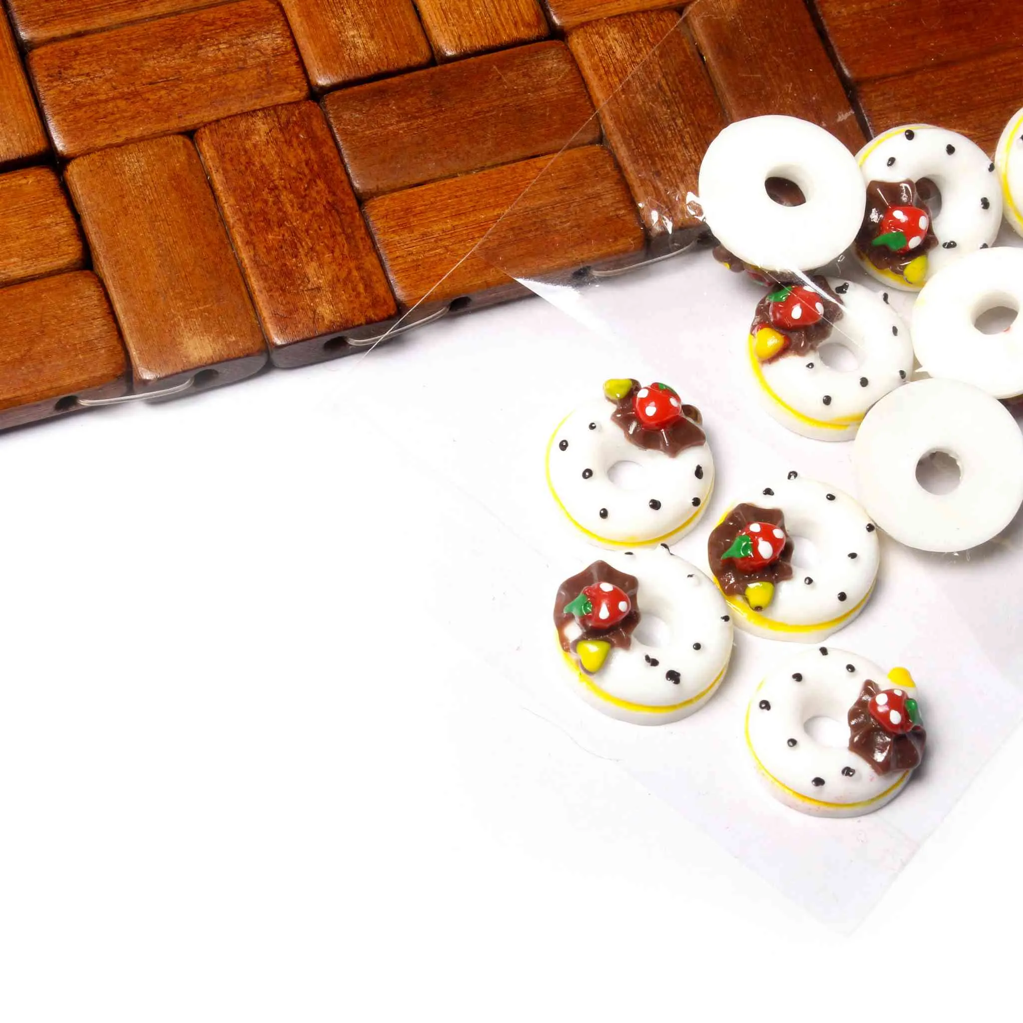 Sweet Escape: Flat Back Donut Cabochons for DIY Fun (10 Pcs)